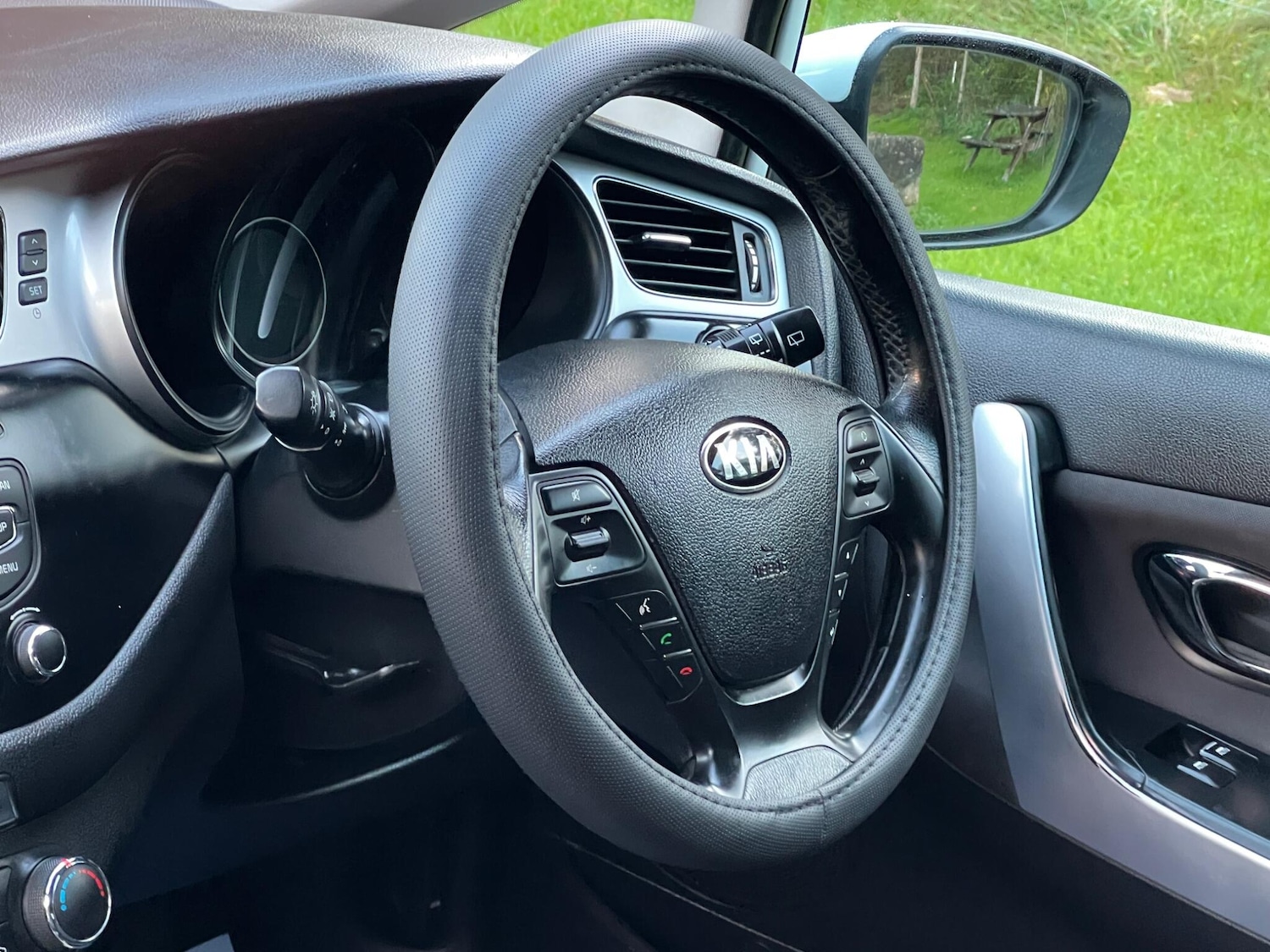 Used Kia Pro Ceed 2015 for sale - 77427666: Photo 23