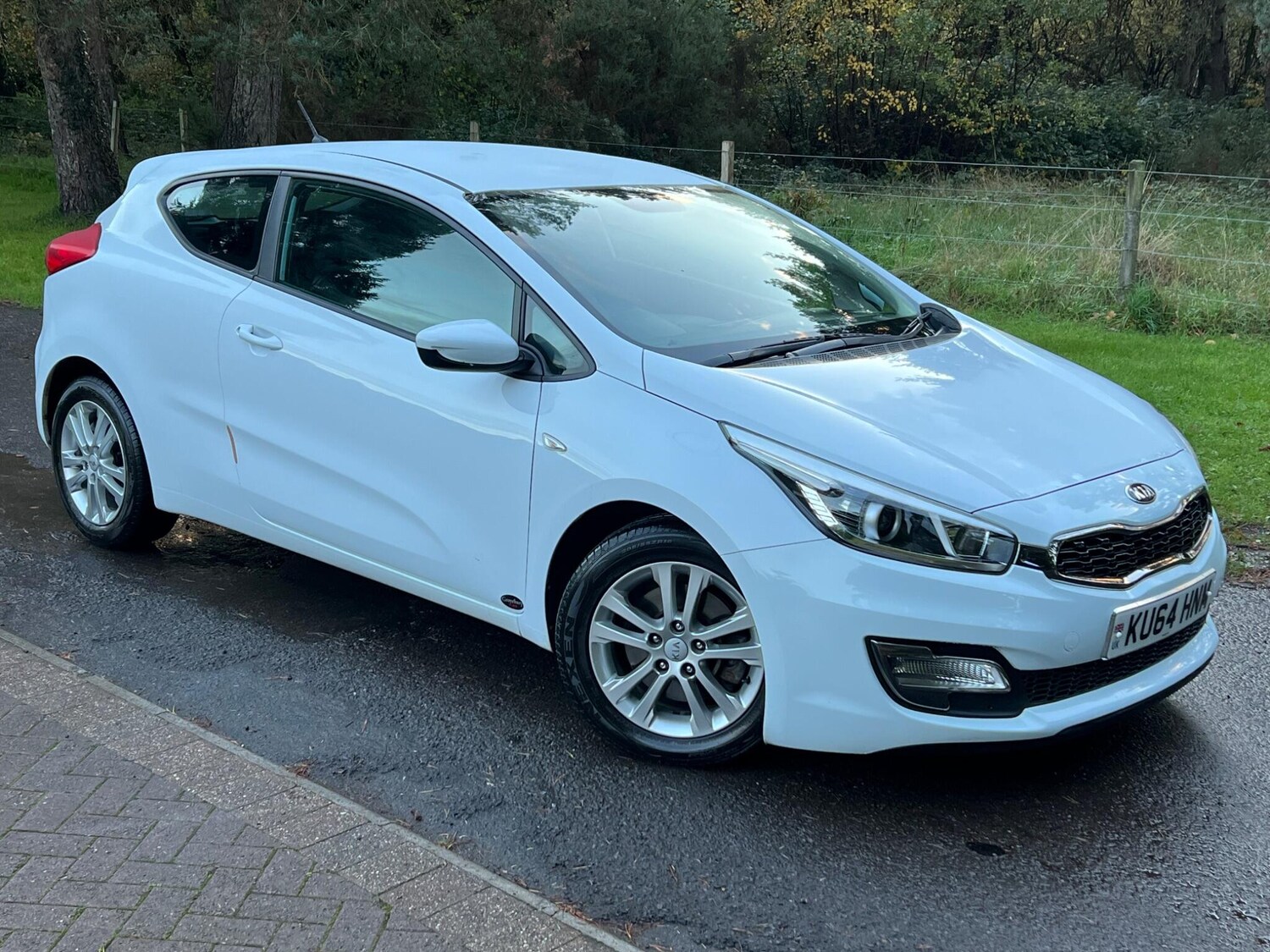 Used Kia Pro Ceed 2015 for sale - 77427666: Photo 32