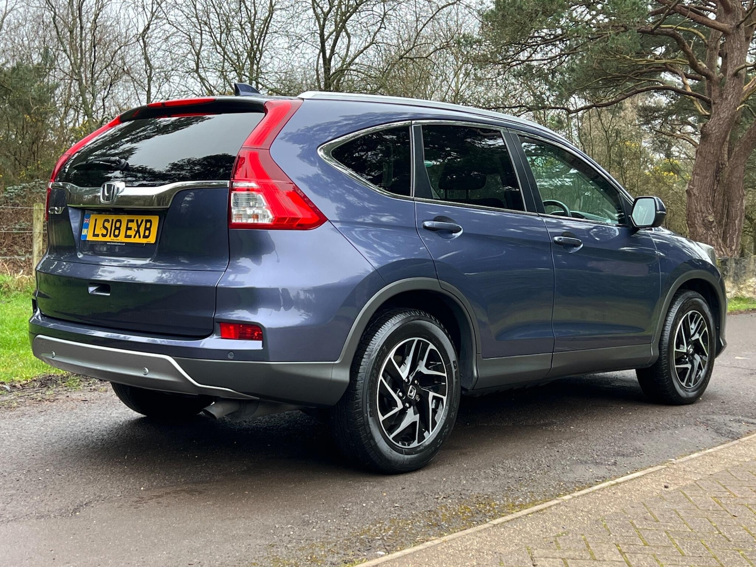 Used Honda CR-V 2018 for sale - 77798933: Photo 5