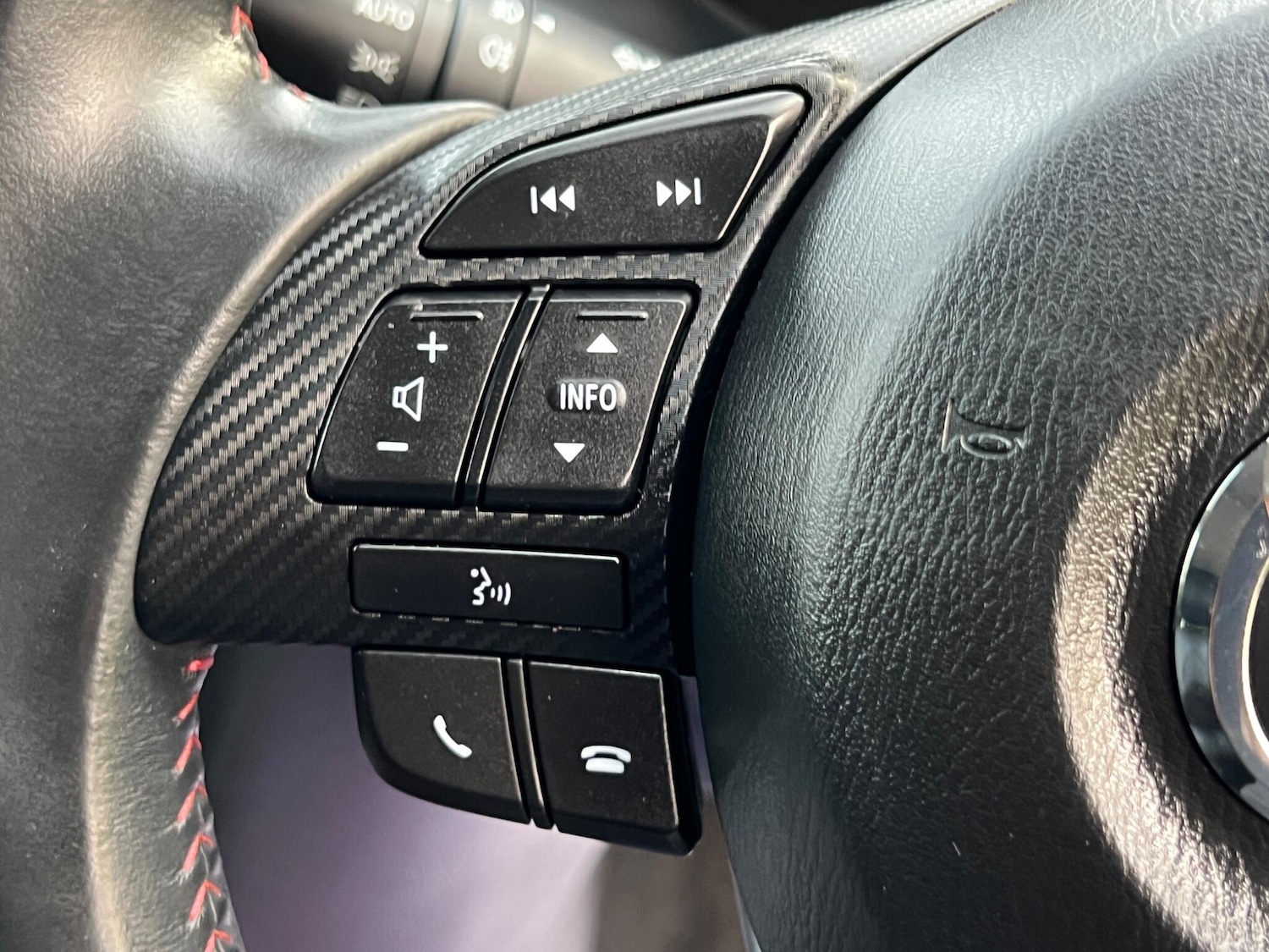 Used Mazda Mazda3 2015 for sale - 77982476: Photo 35