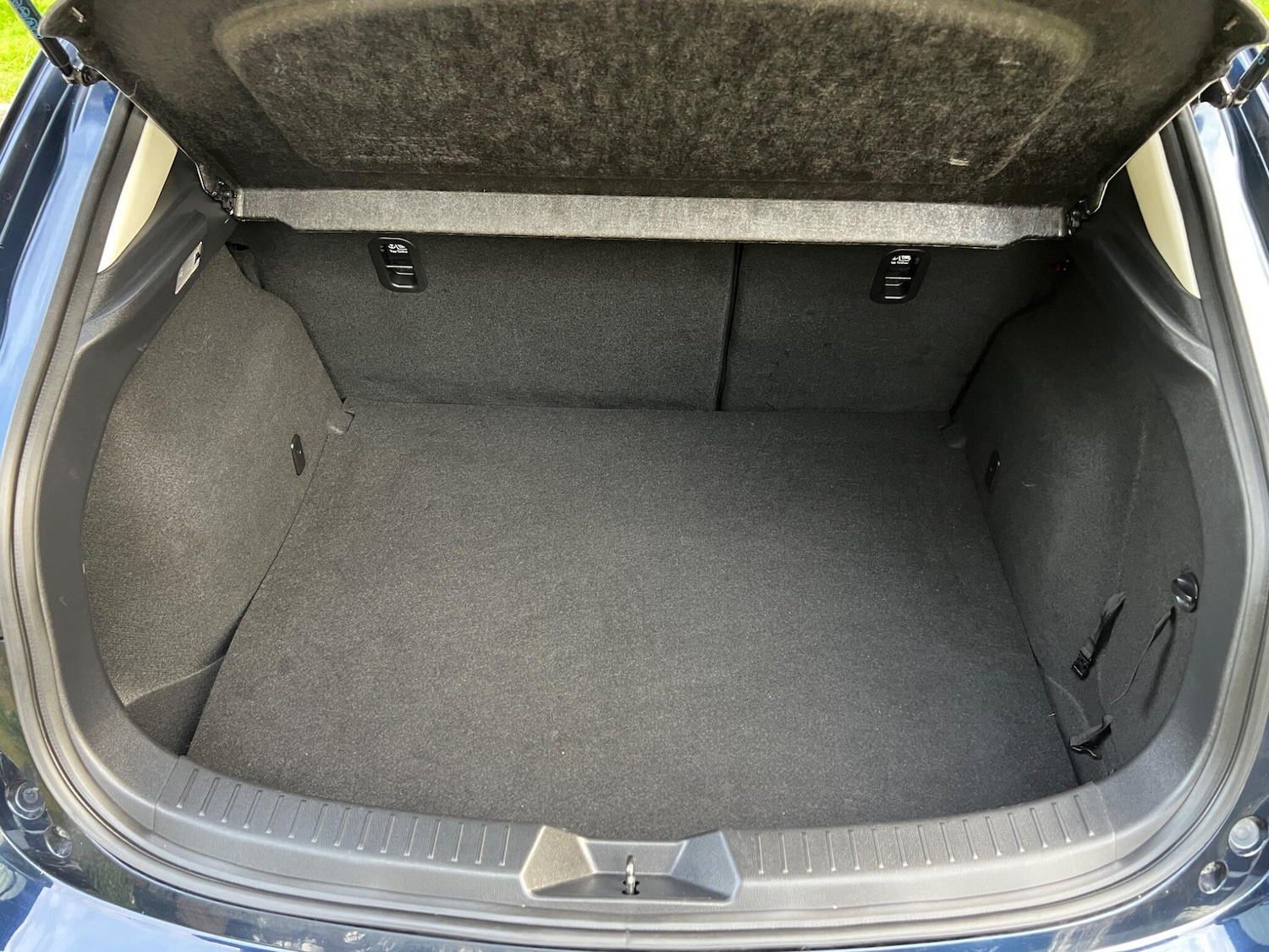 Used Mazda Mazda3 2015 for sale - 77982476: Photo 61