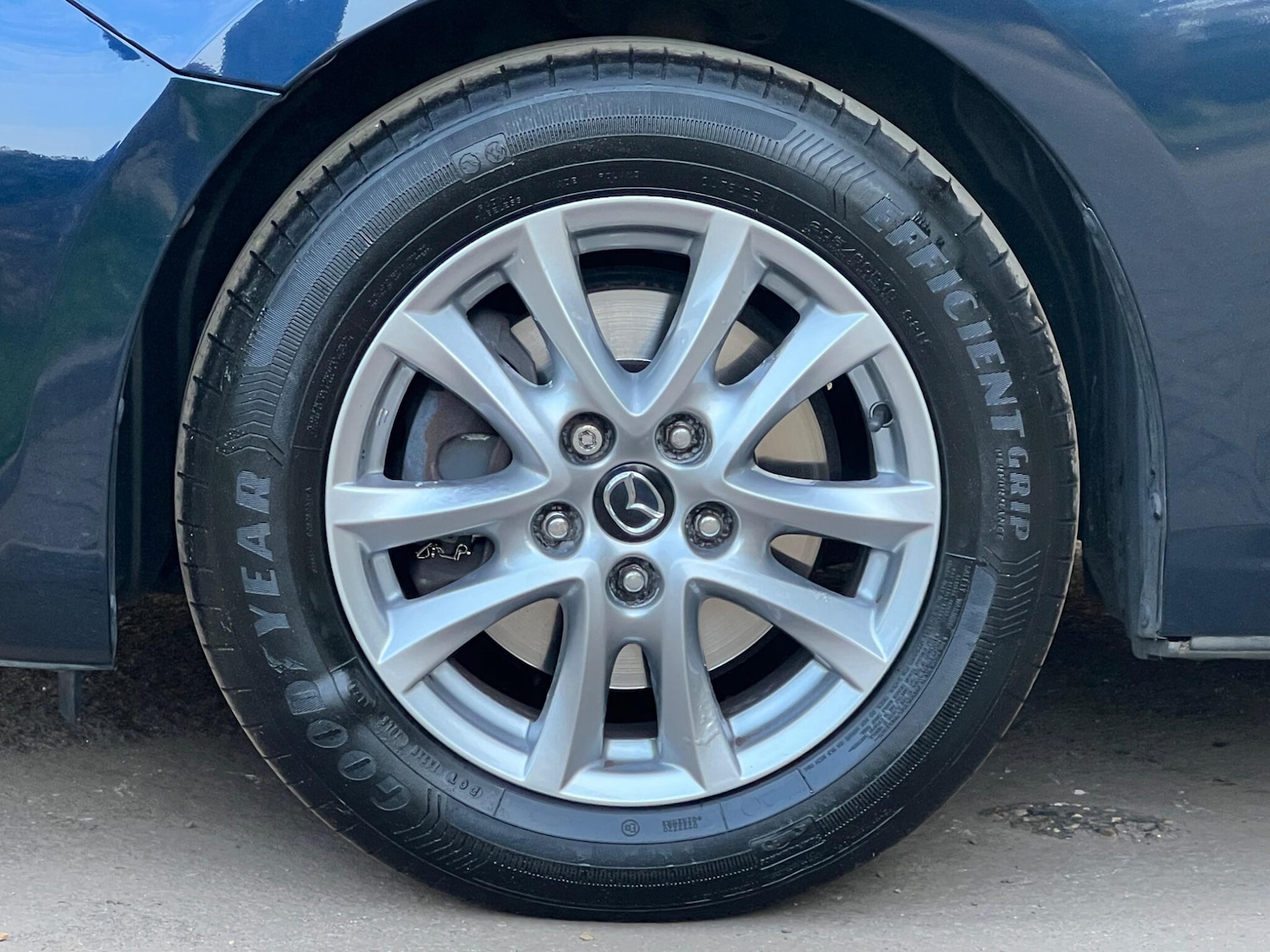 Used Mazda Mazda3 2015 for sale - 77982476: Photo 8