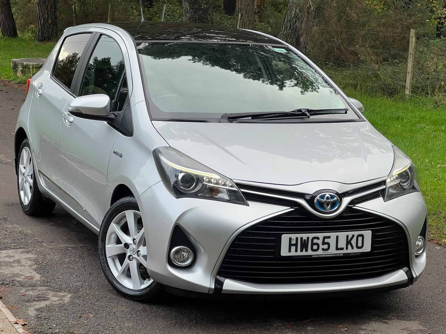 Used Toyota Yaris 2015 for sale - 76953923: Photo 14