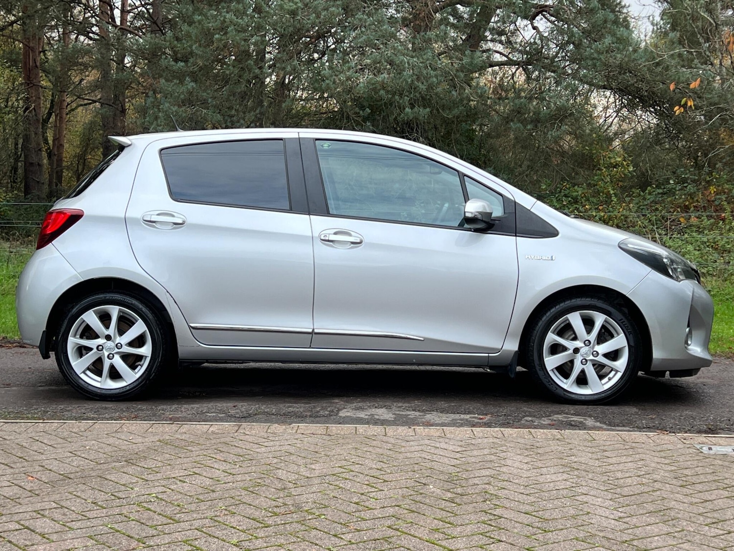 Used Toyota Yaris 2015 for sale - 76953923: Photo 20