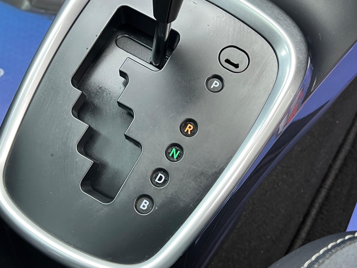 Used Toyota Yaris 2015 for sale - 76953923: Photo 29