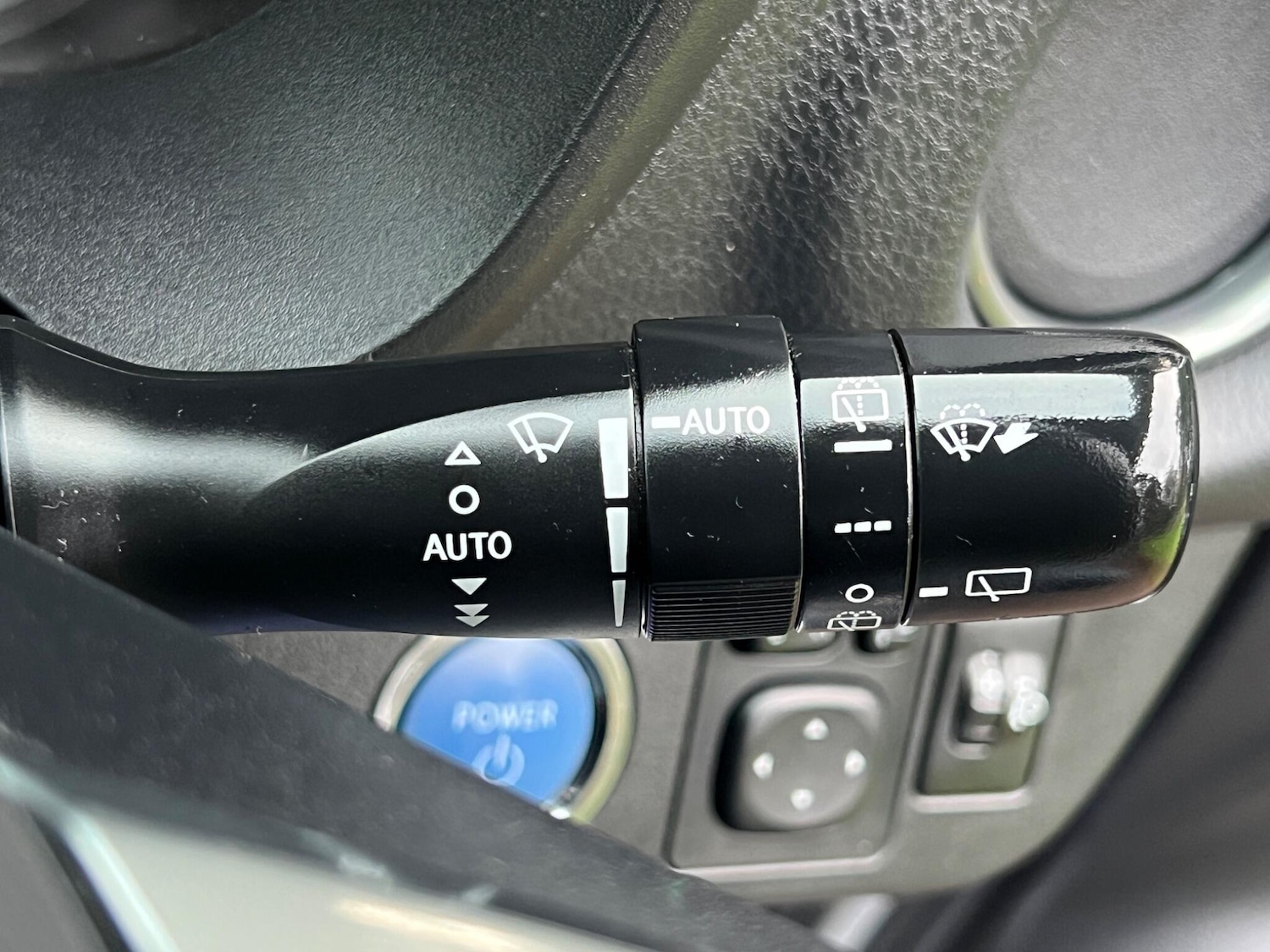 Used Toyota Yaris 2015 for sale - 76953923: Photo 31