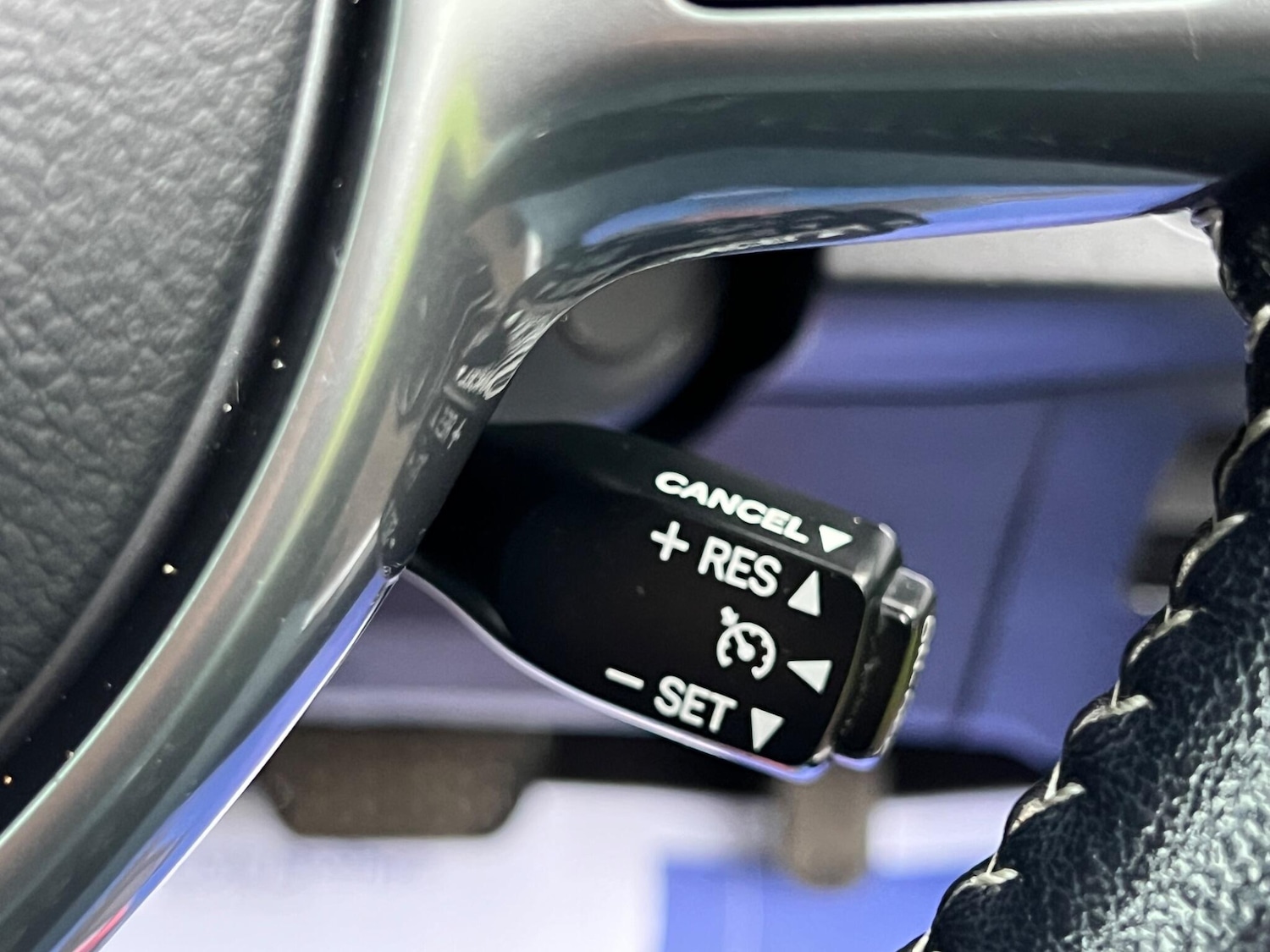 Used Toyota Yaris 2015 for sale - 76953923: Photo 34