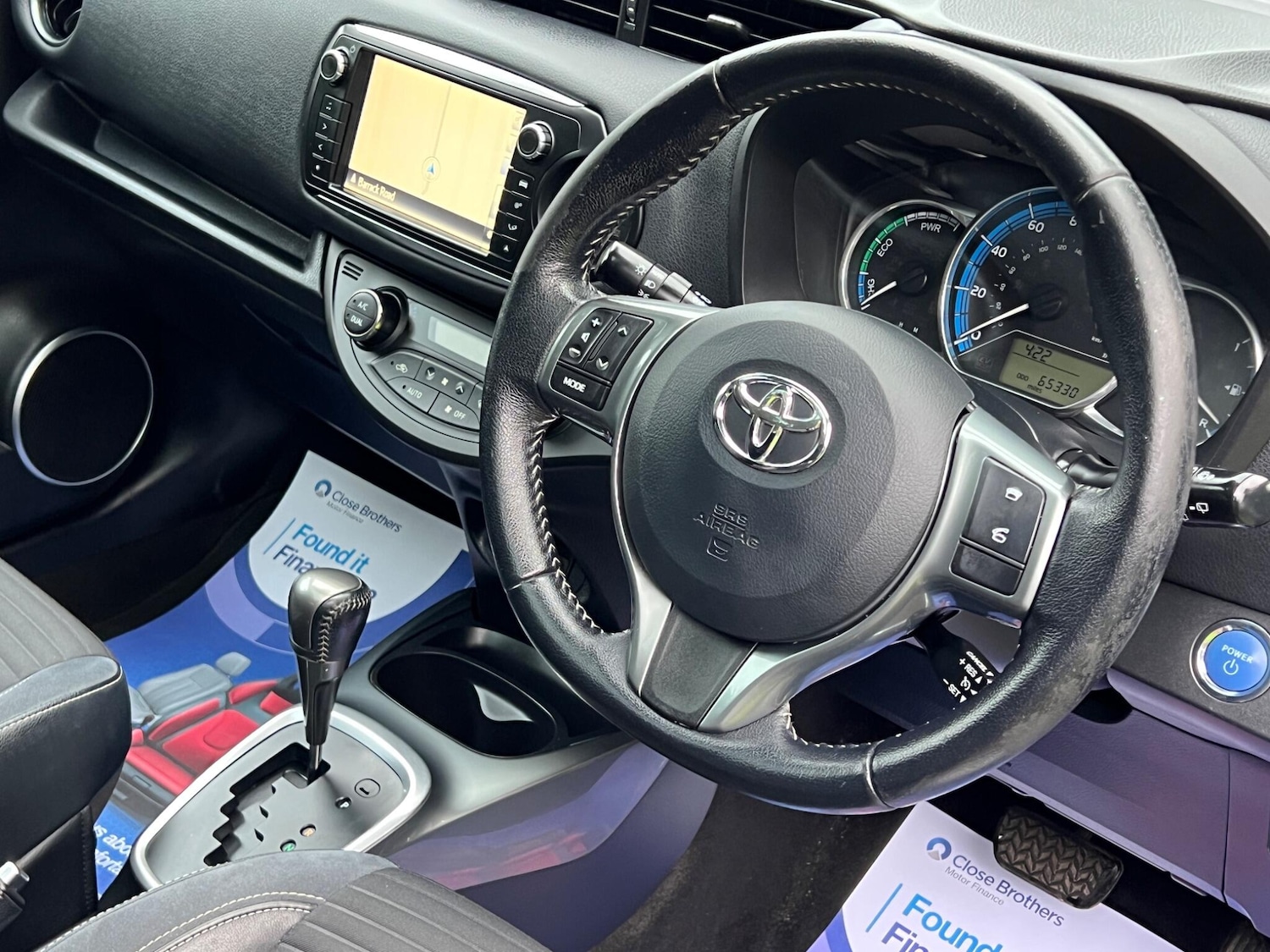 Used Toyota Yaris 2015 for sale - 76953923: Photo 40