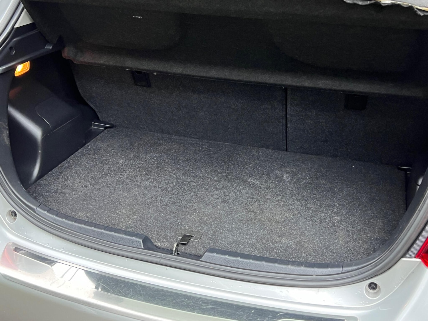 Used Toyota Yaris 2015 for sale - 76953923: Photo 60