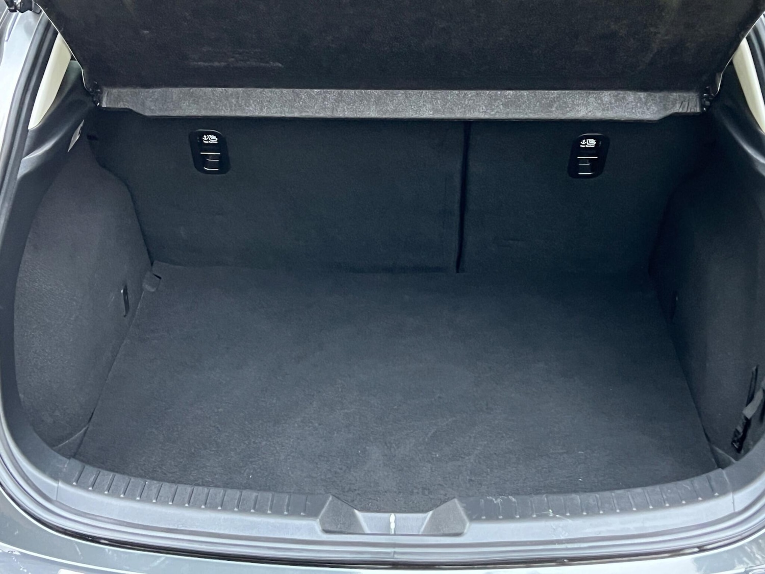 Used Mazda Mazda3 2018 for sale - 78047672: Photo 64