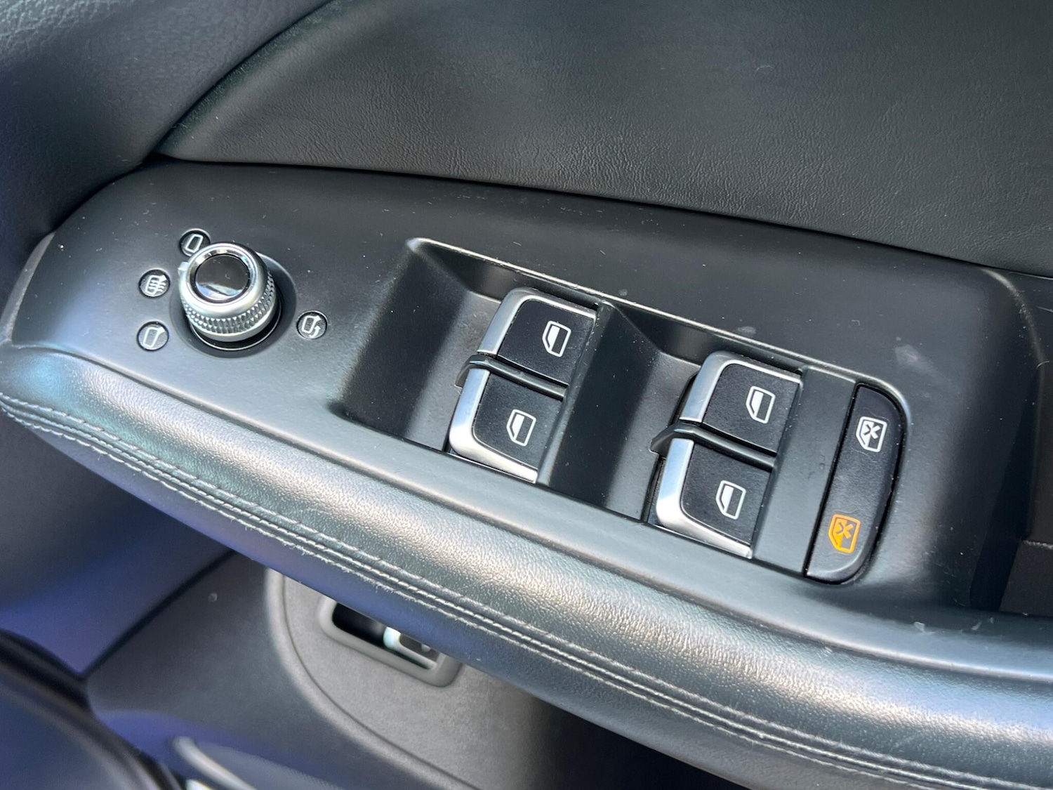 Used Audi Q5 2013 for sale - 77230319: Photo 38