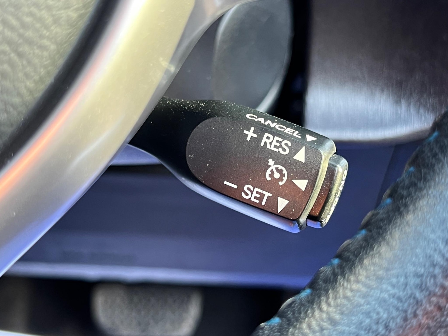 Used Toyota Yaris 2013 for sale - 77162834: Photo 33