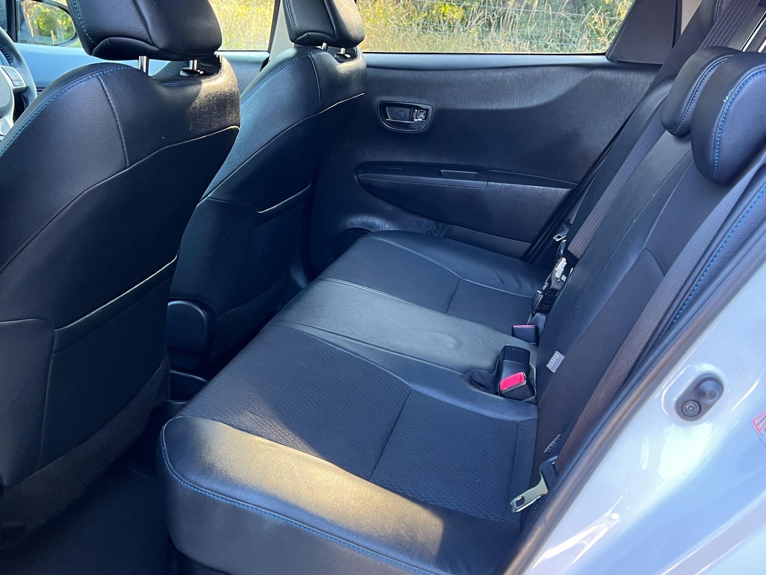 Used Toyota Yaris 2013 for sale - 77162834: Photo 45