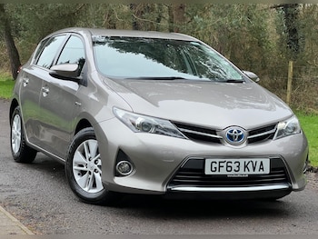 Toyota Auris feature image