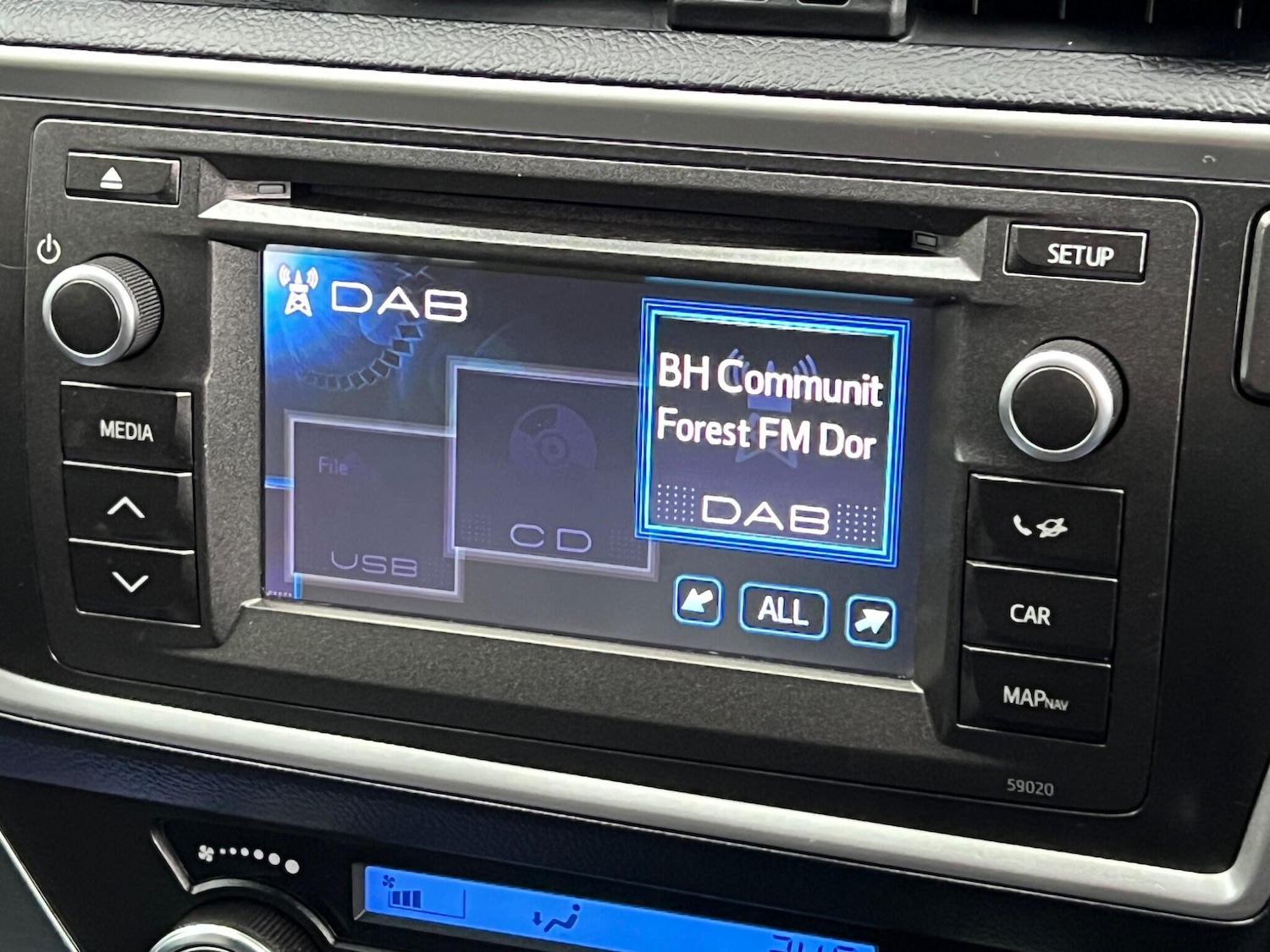 Used Toyota Auris 2013 for sale - 77632996: Photo 22