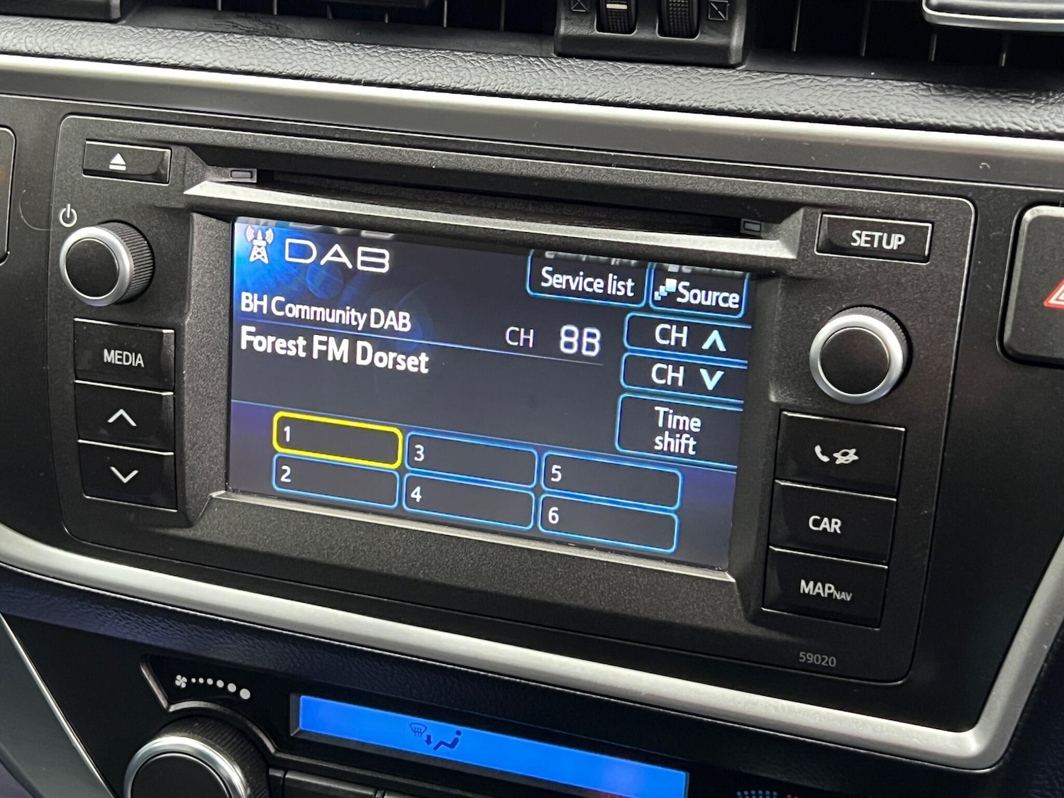 Used Toyota Auris 2013 for sale - 77632996: Photo 27