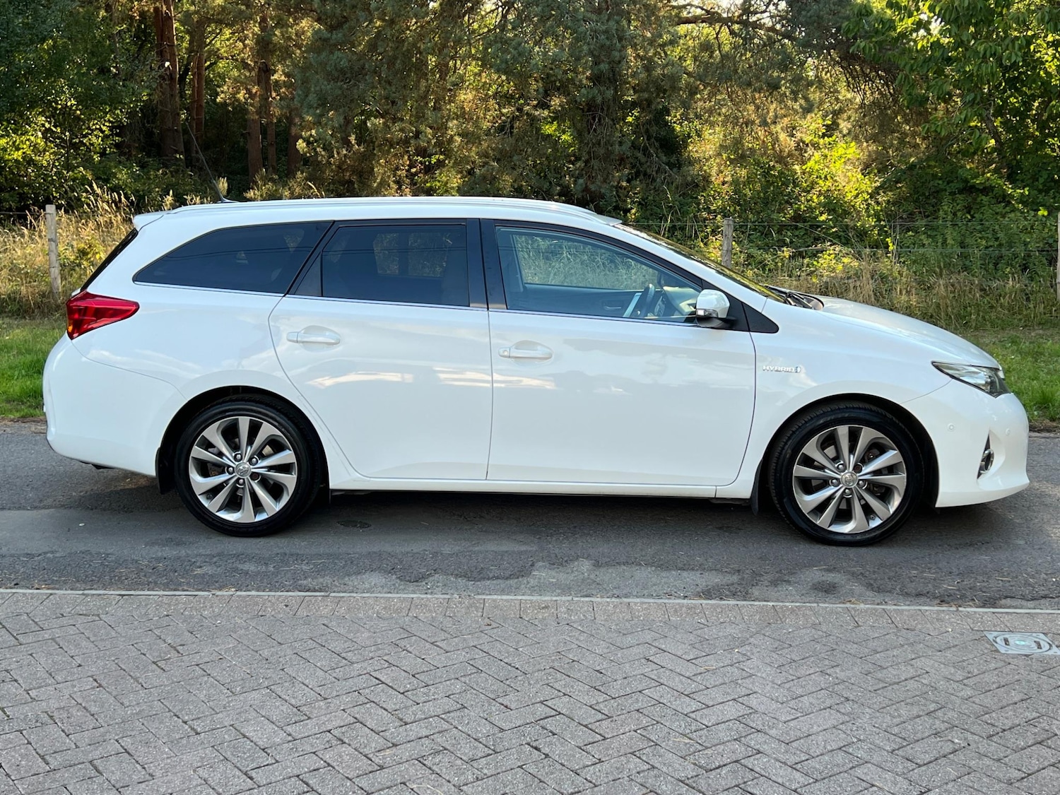 Used Toyota Auris 2014 for sale - 77427663: Photo 3