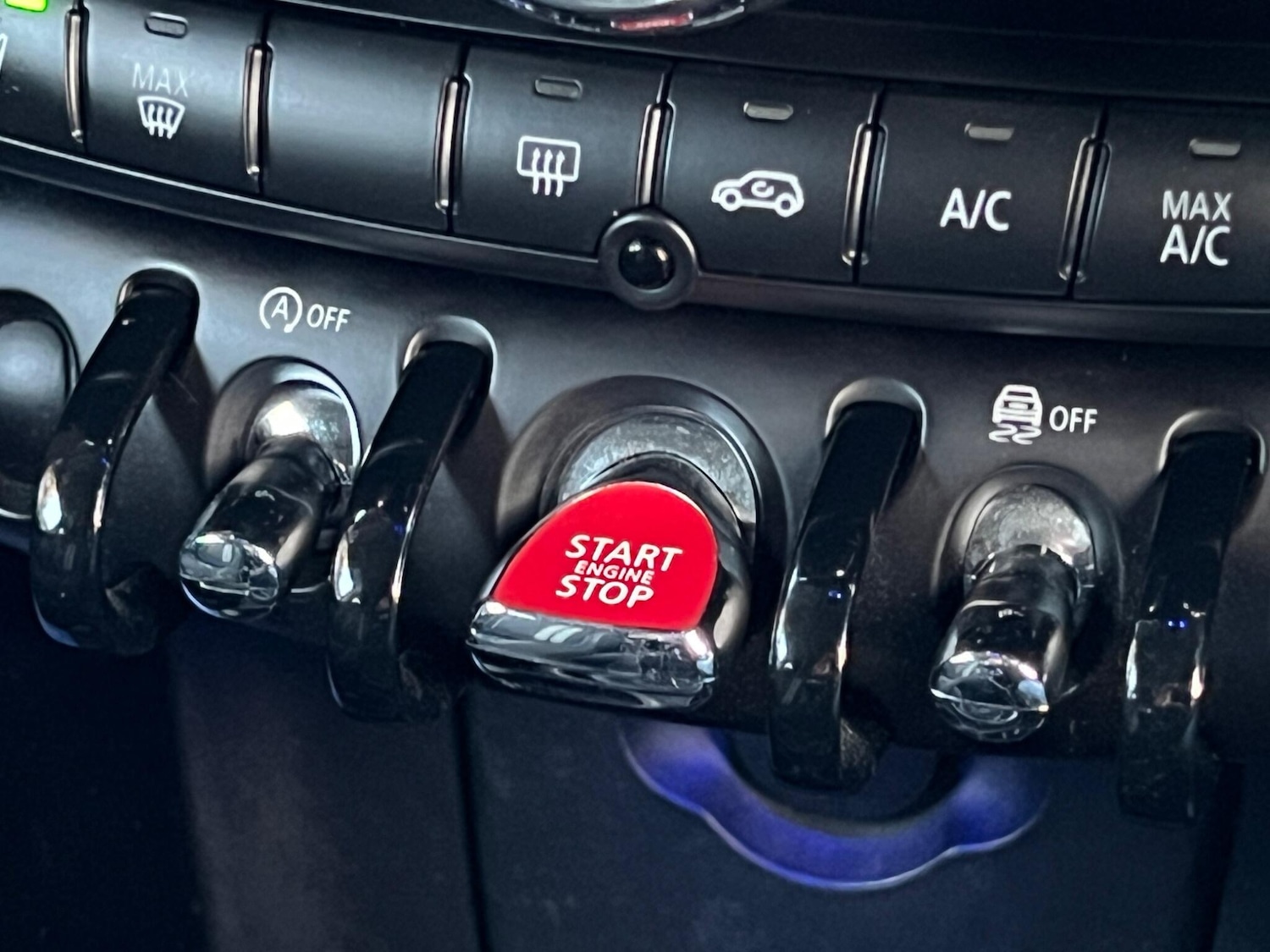 Used MINI Hatch 2019 for sale - 76953930: Photo 28