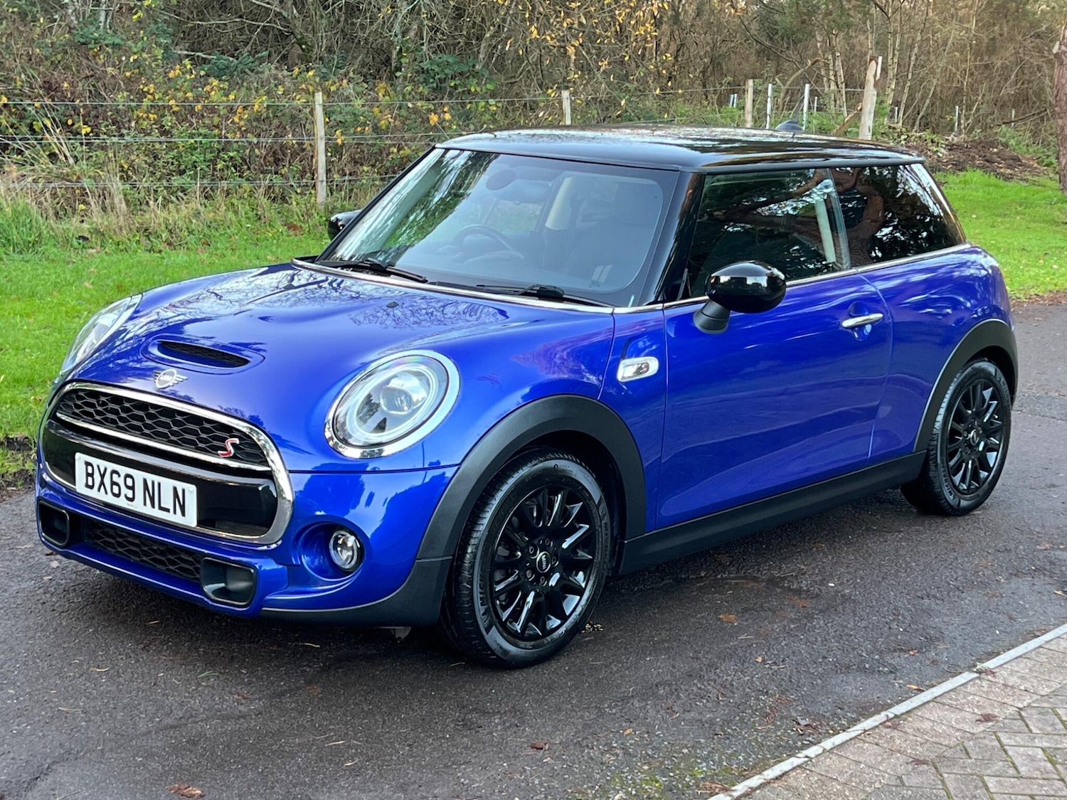 Used MINI Hatch 2019 for sale - 76953930: Photo 48