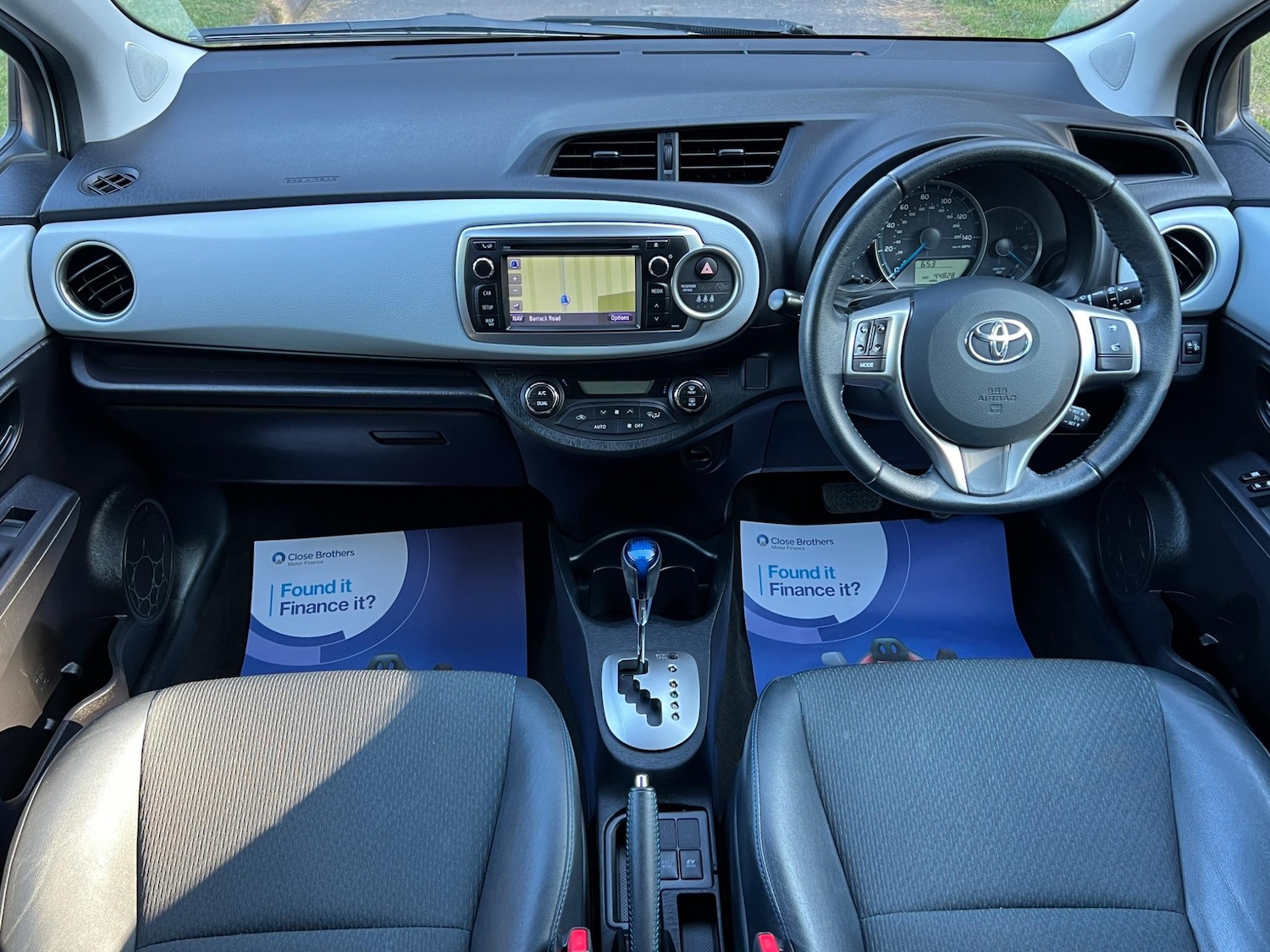 Used Toyota Yaris 2013 for sale - 76953914: Photo 43