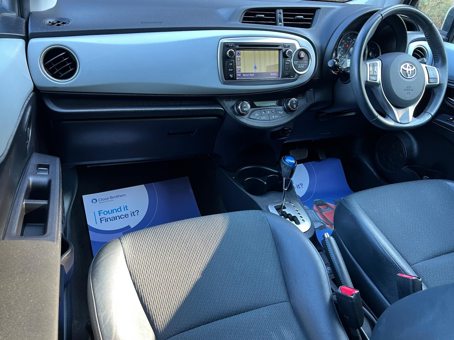 Used Toyota Yaris 2013 for sale - 76953914: Photo 44