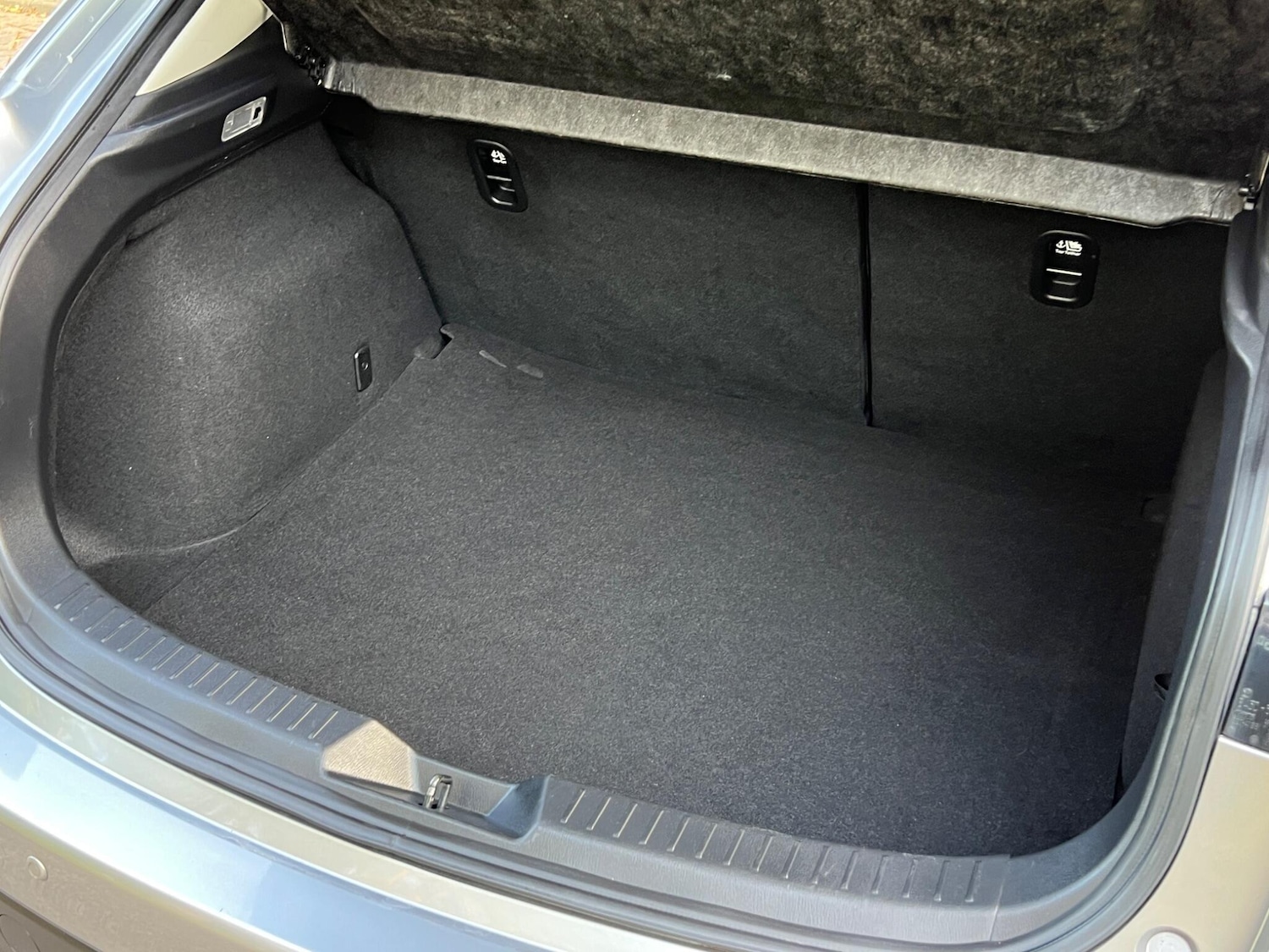 Used Mazda Mazda3 2016 for sale - 78204816: Photo 63