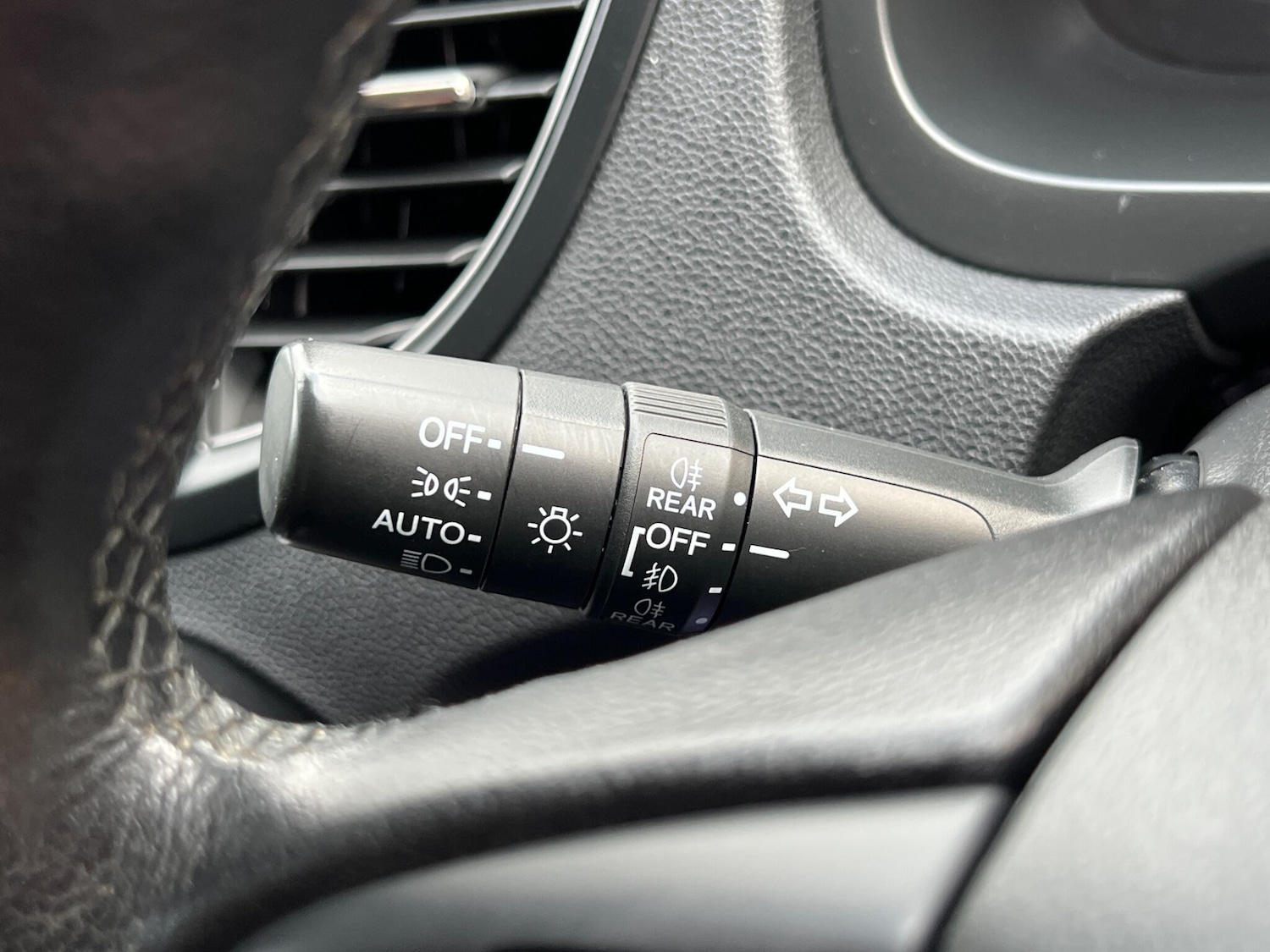 Used Honda CR-V 2015 for sale - 76953907: Photo 29