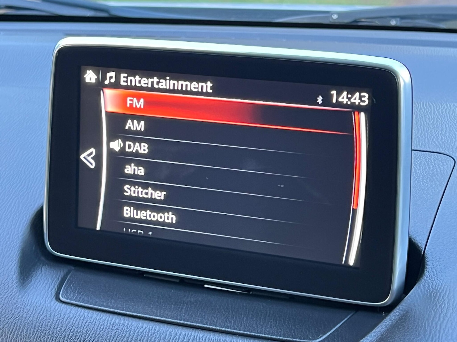 Used Mazda CX-3 2015 for sale - 76975628: Photo 21