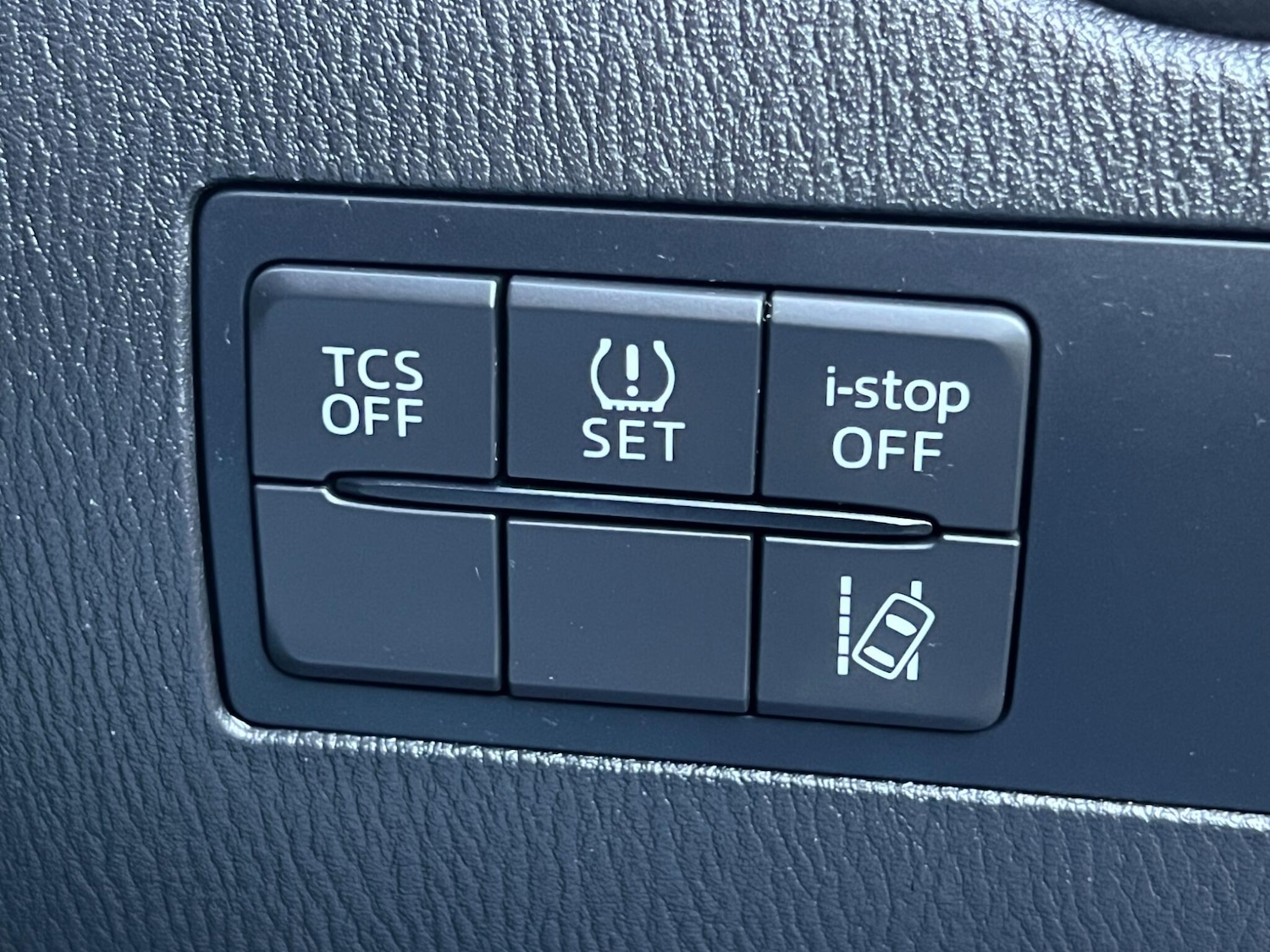 Used Mazda CX-3 2015 for sale - 76975628: Photo 38