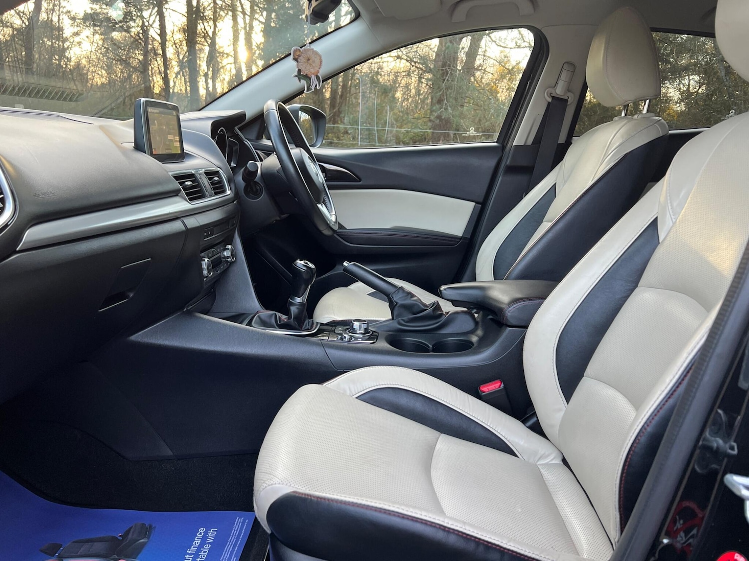 Used Mazda Mazda3 2014 for sale - 77883142: Photo 49