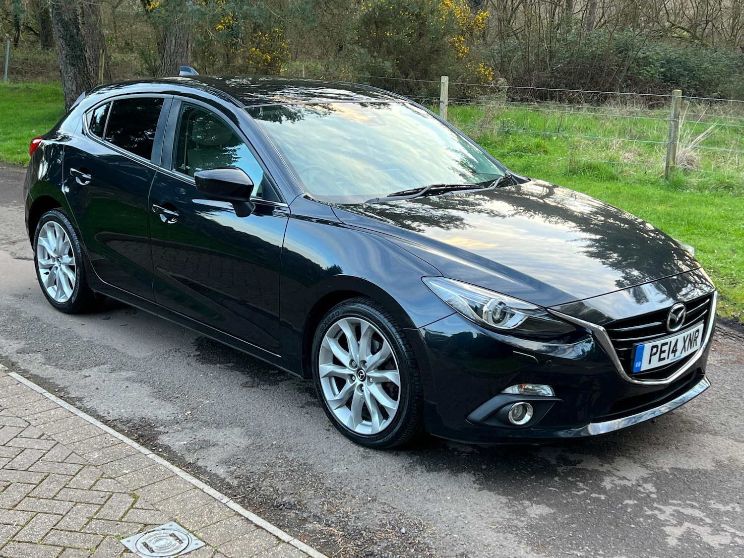 Used Mazda Mazda3 2014 for sale - 77883142: Photo 7