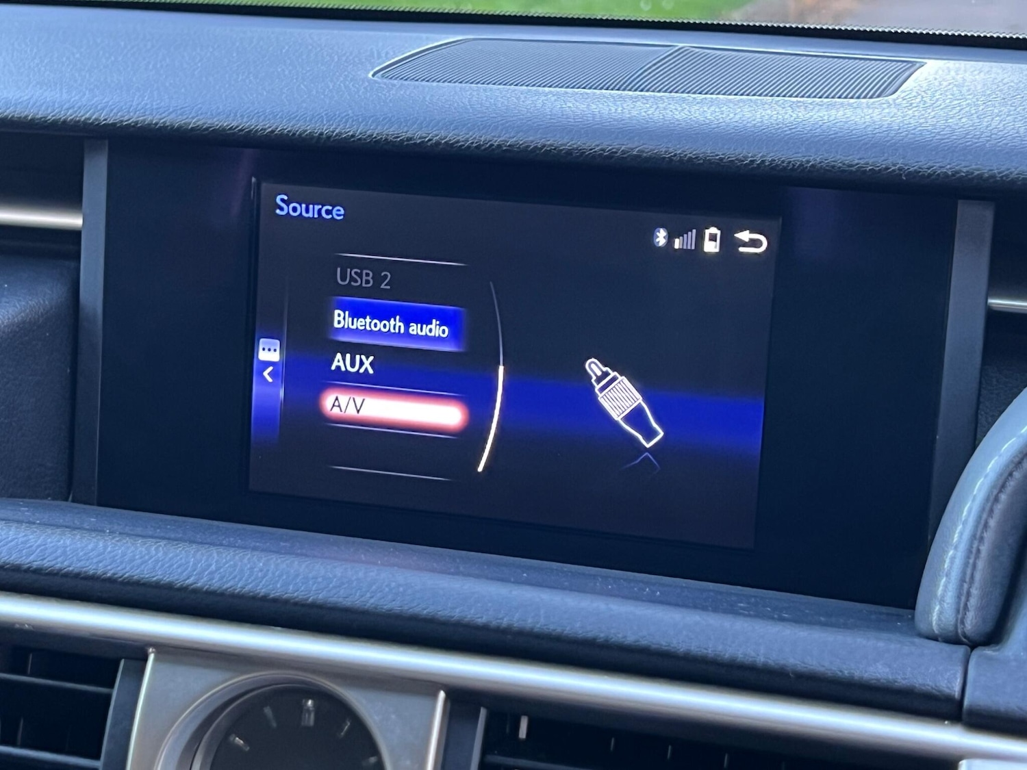 Used Lexus IS 2016 for sale - 77978012: Photo 24