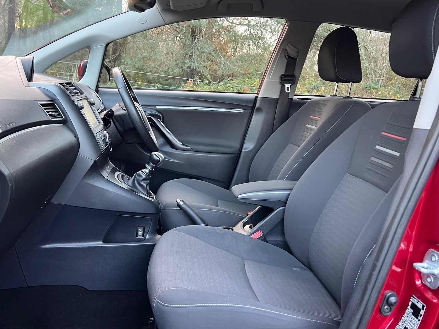 Used Toyota Verso 2018 for sale - 76952802: Photo 45