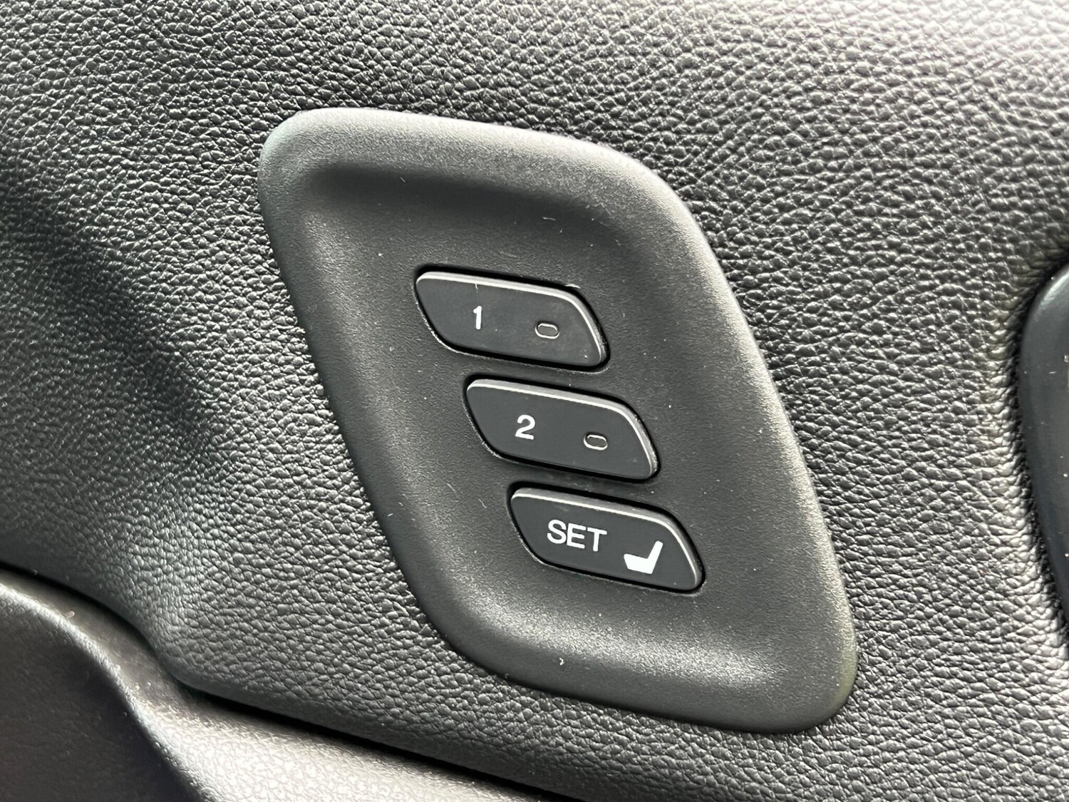 Used Honda CR-V 2015 for sale - 77427681: Photo 40