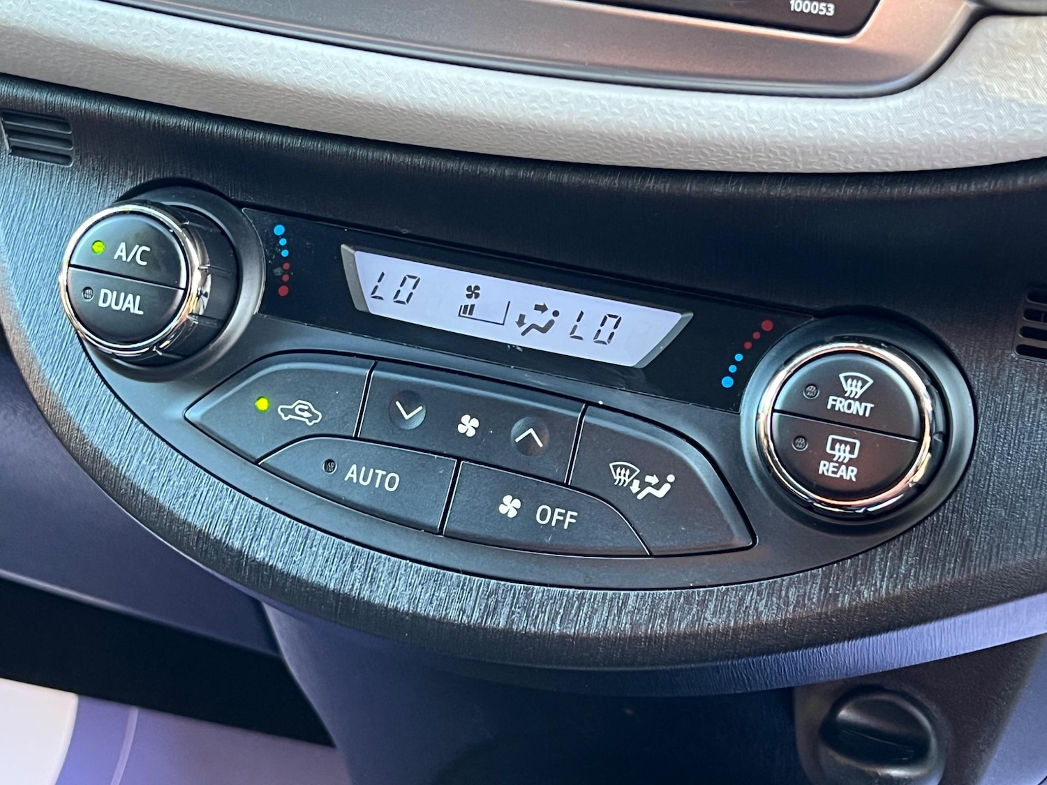 Used Toyota Yaris 2013 for sale - 77427709: Photo 26