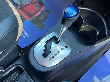 Used Toyota Yaris 2013 for sale - 77427709: Photo