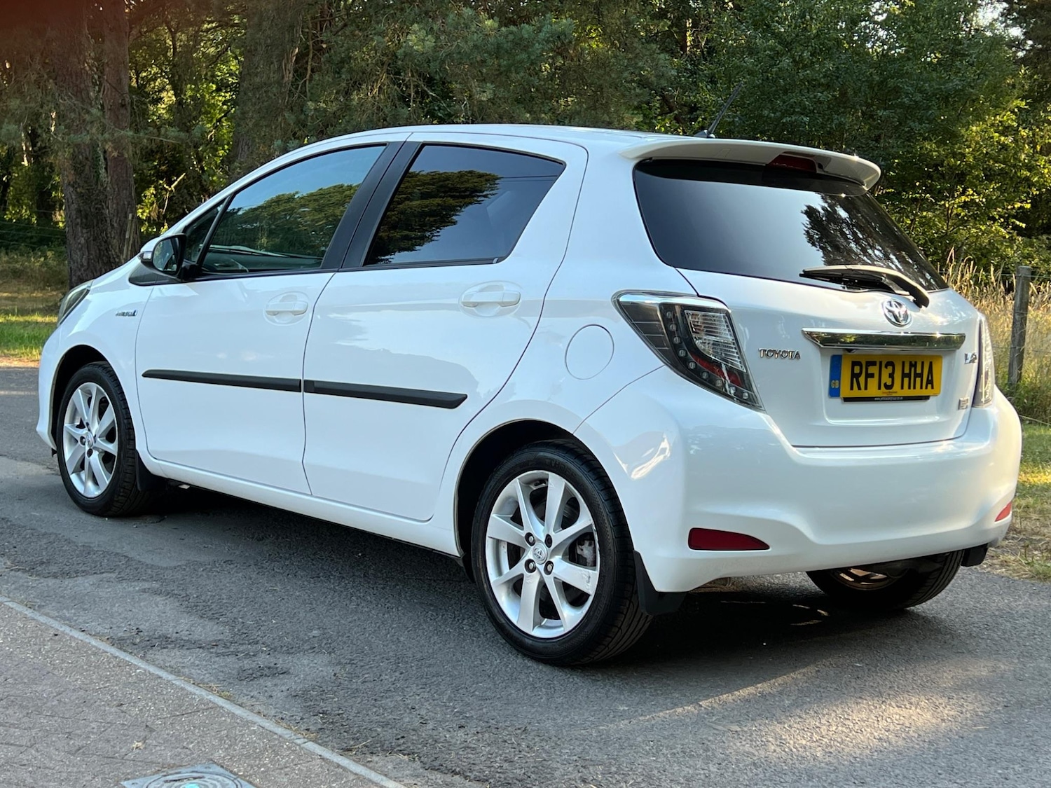 Used Toyota Yaris 2013 for sale - 77427709: Photo 56