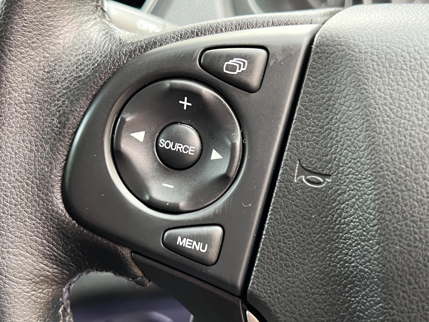 Used Honda CR-V 2015 for sale - 77427675: Photo 3