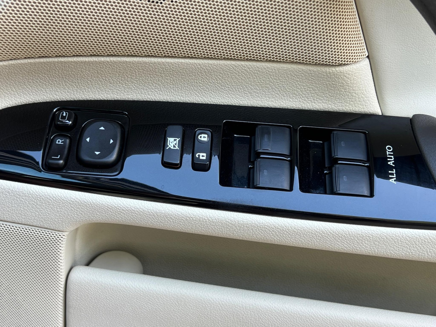 Used Lexus IS 2012 for sale - 78019244: Photo 36