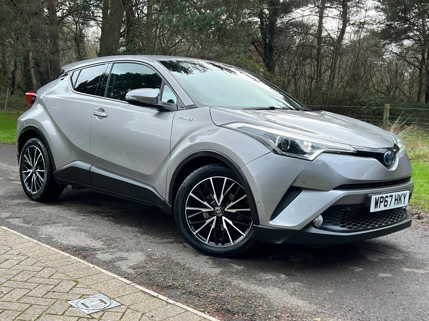 Used Toyota C-HR 2017 for sale - 77427696: Photo 19