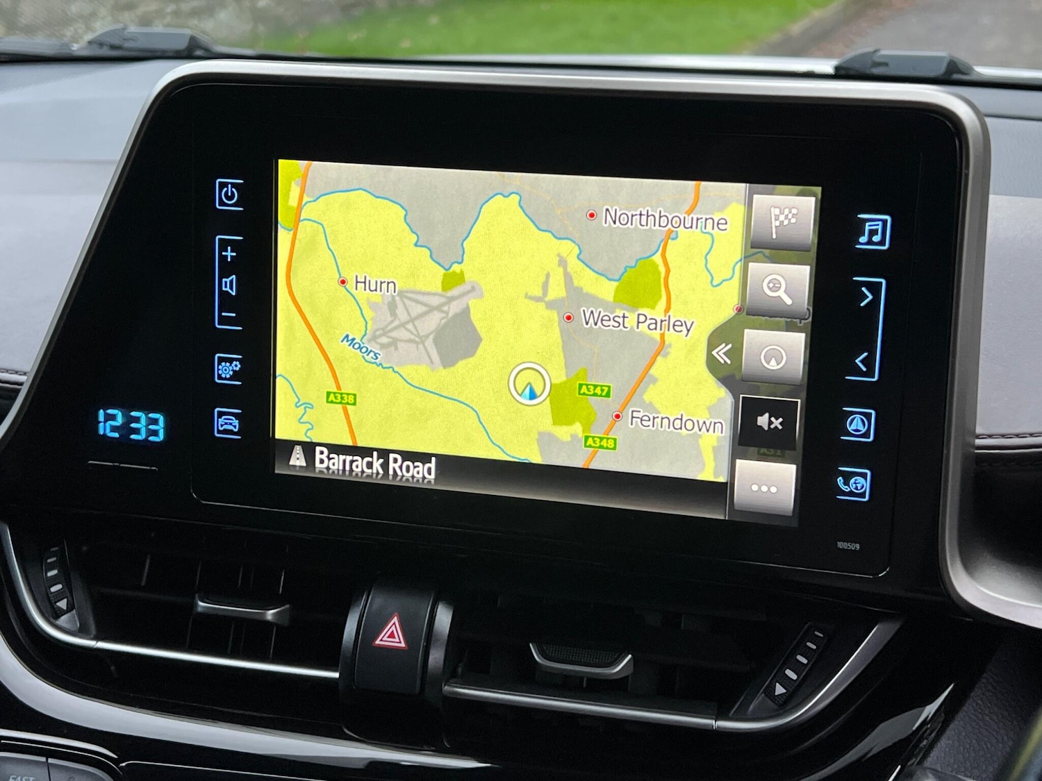 Used Toyota C-HR 2017 for sale - 77427696: Photo 2