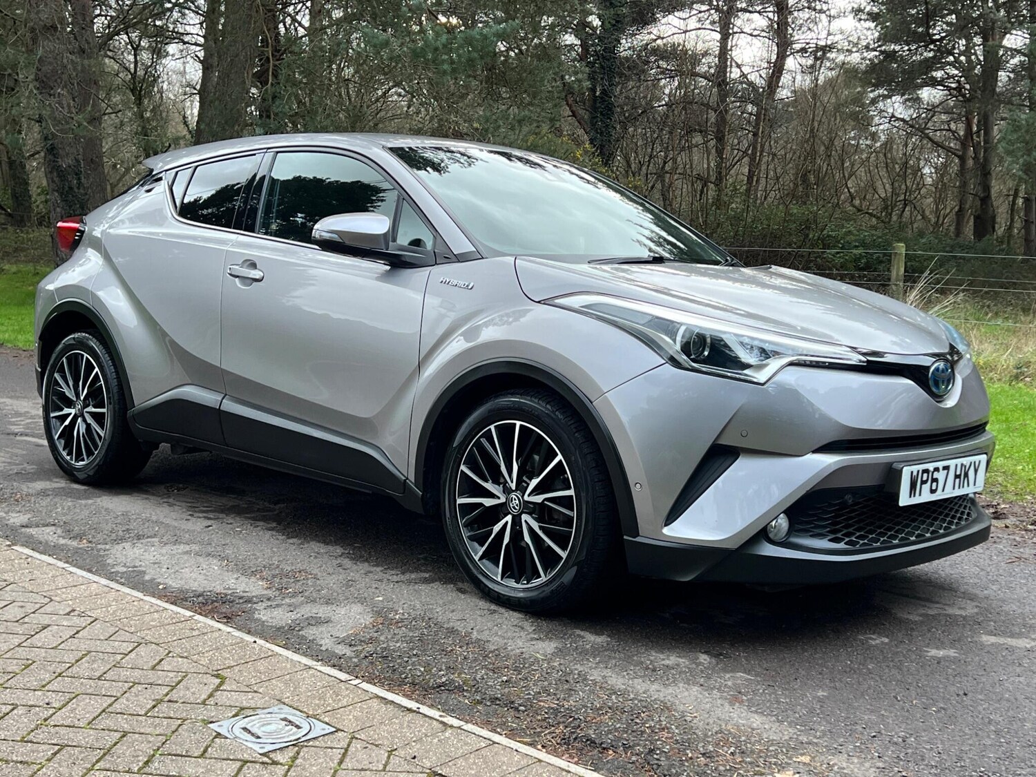 Used Toyota C-HR 2017 for sale - 77427696: Photo 21