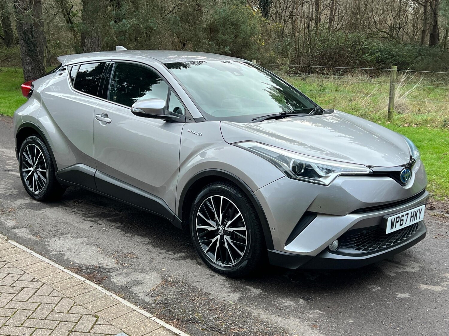 Used Toyota C-HR 2017 for sale - 77427696: Photo 22
