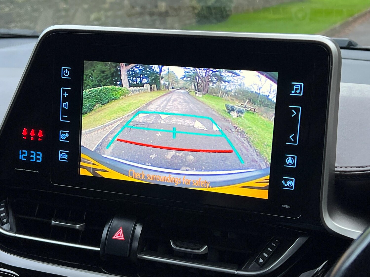 Used Toyota C-HR 2017 for sale - 77427696: Photo 31