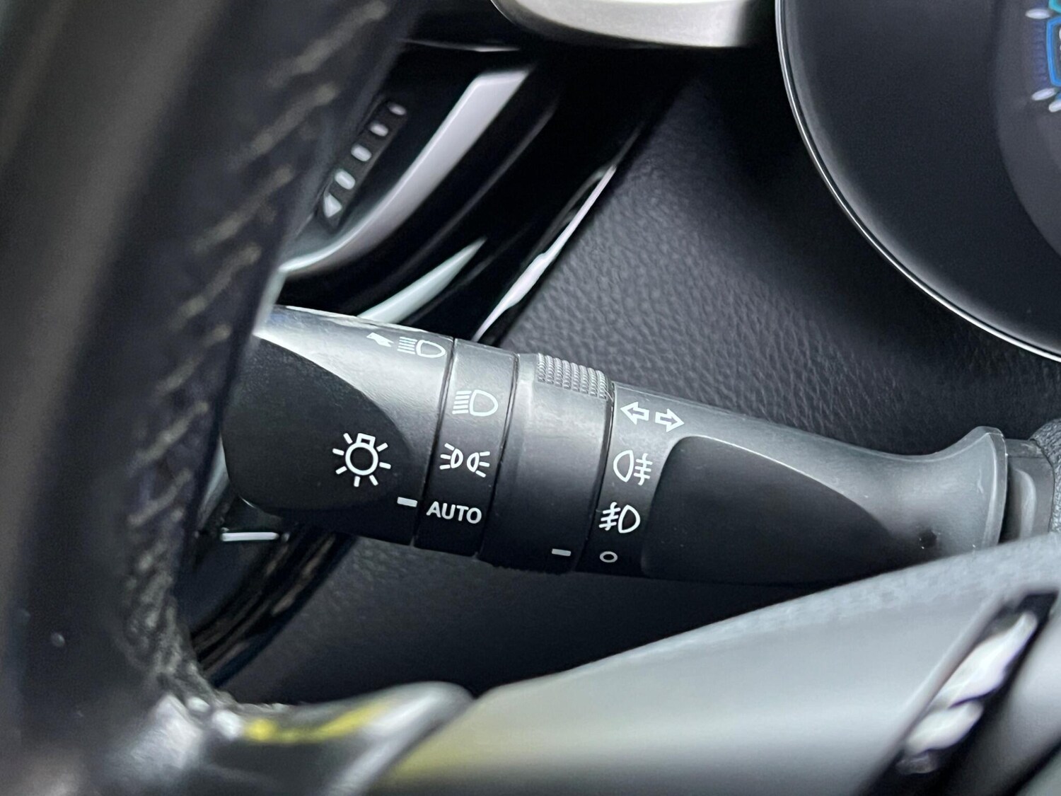 Used Toyota C-HR 2017 for sale - 77427696: Photo 35