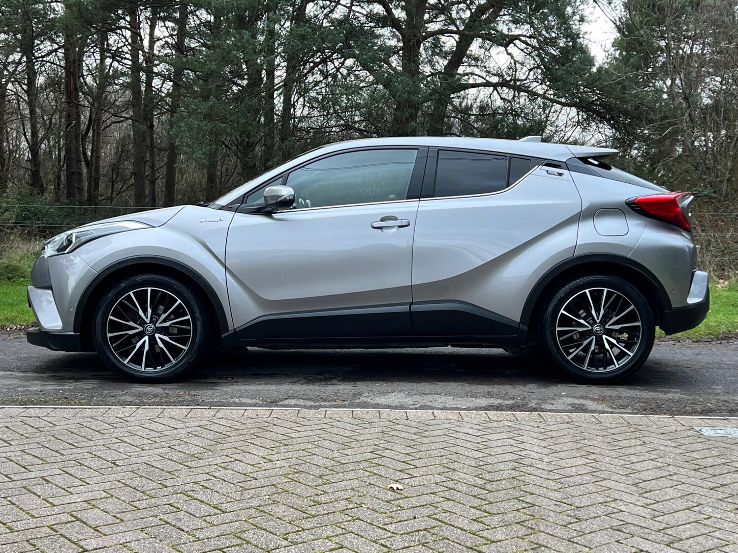 Used Toyota C-HR 2017 for sale - 77427696: Photo 58
