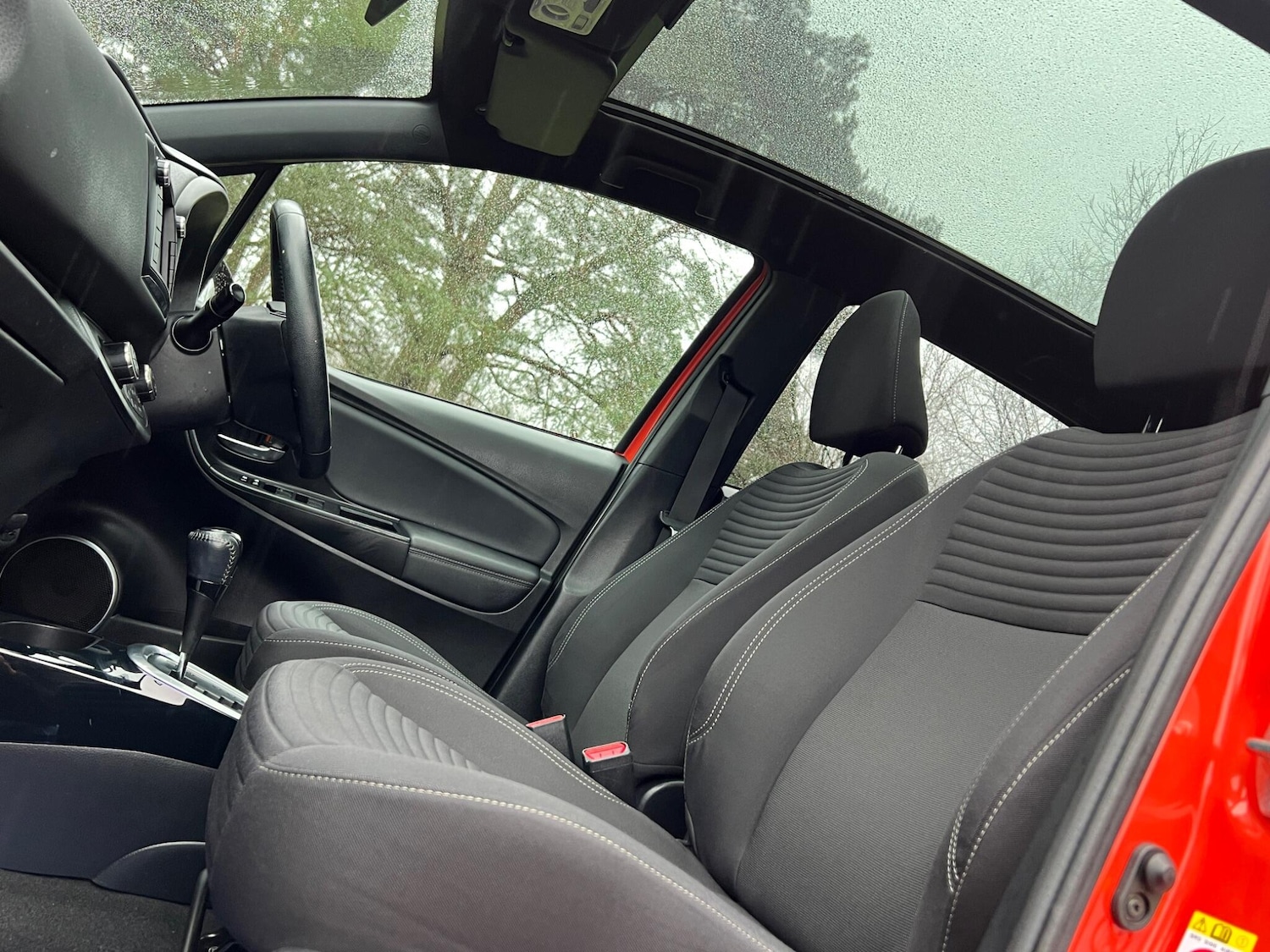 Used Toyota Yaris for sale - 77537263: Photo 2