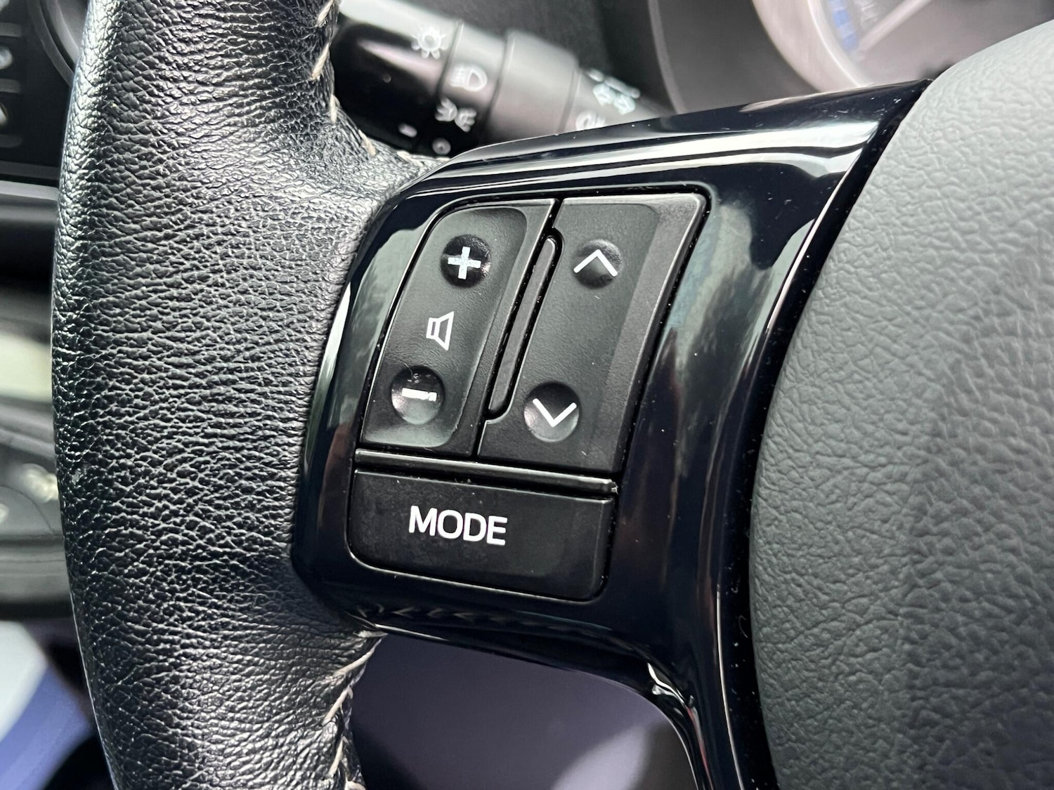 Used Toyota Yaris for sale - 77537263: Photo 30