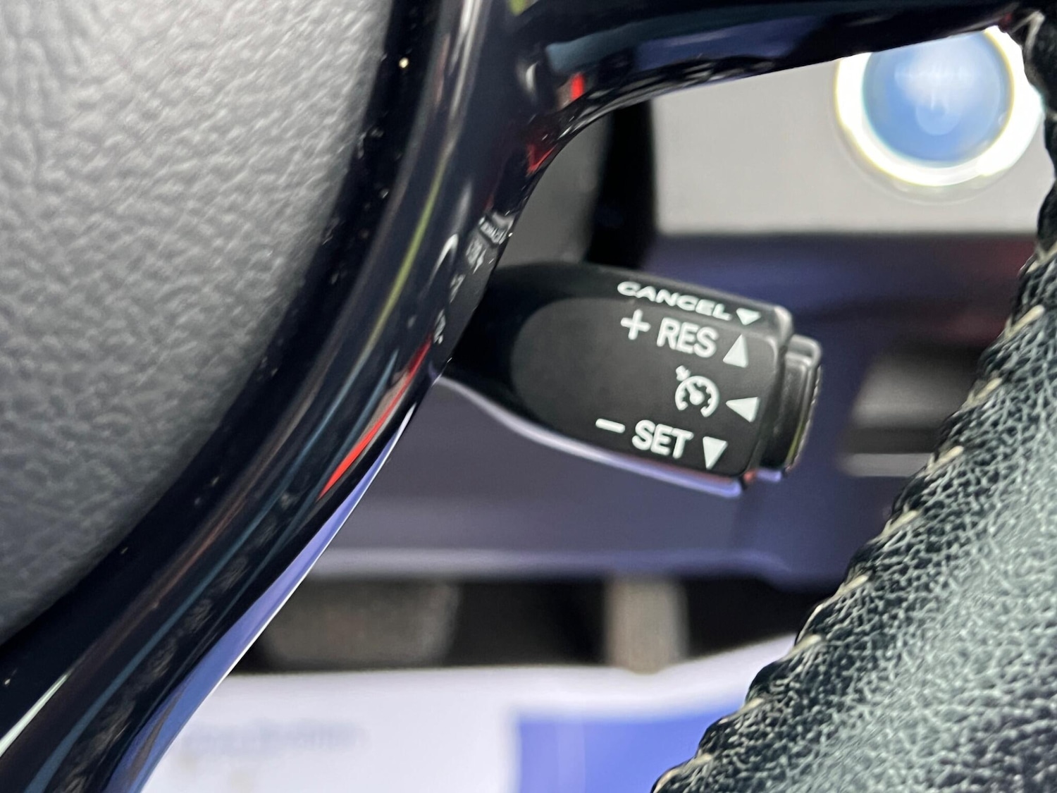 Used Toyota Yaris for sale - 77537263: Photo 31