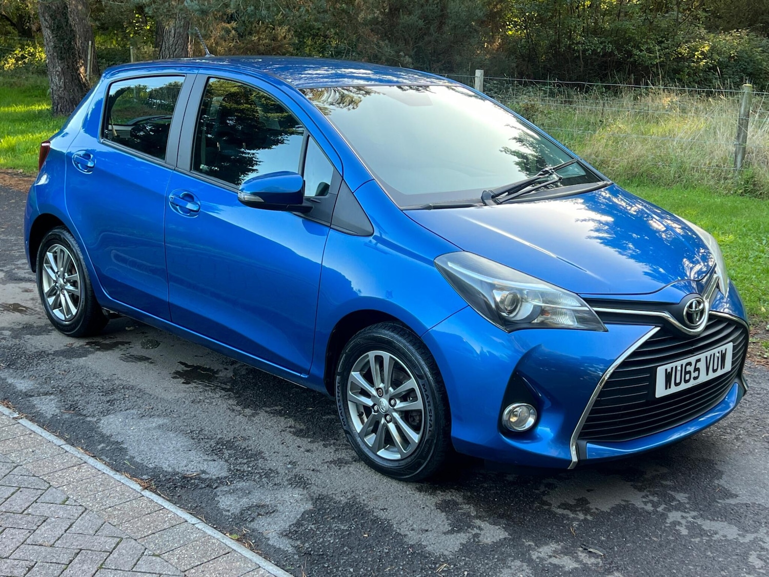 Used Toyota Yaris 2015 for sale - 76953945: Photo 18